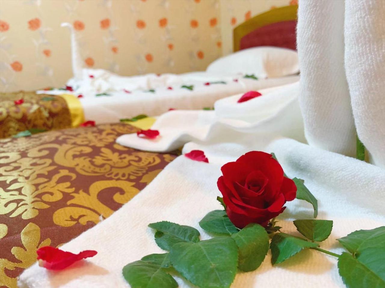 C & Y Hotel Янгон Екстер'єр фото