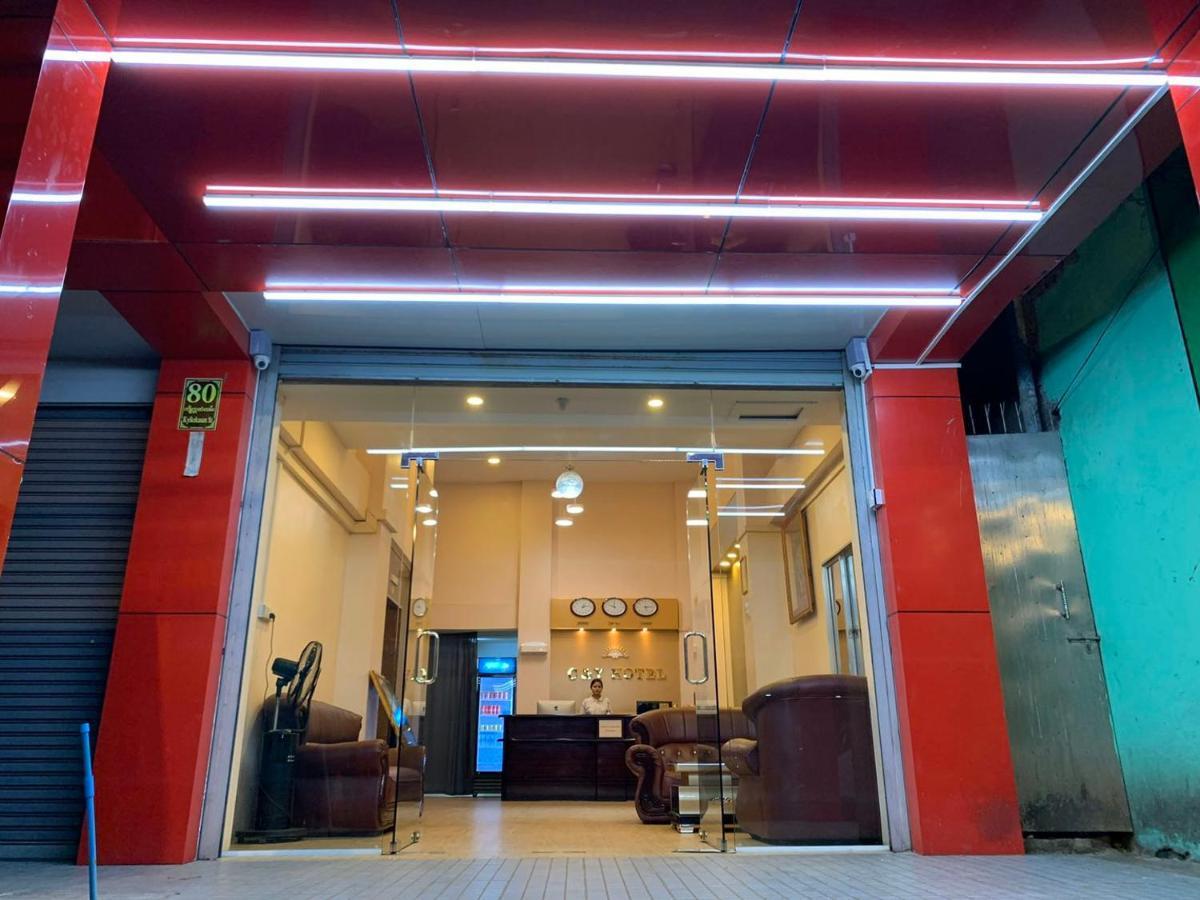 C & Y Hotel Янгон Екстер'єр фото